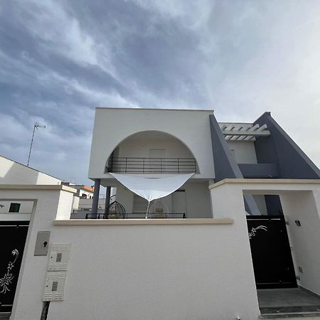 Le 2 Vele Bed & Breakfast Cerfignano Bagian luar foto