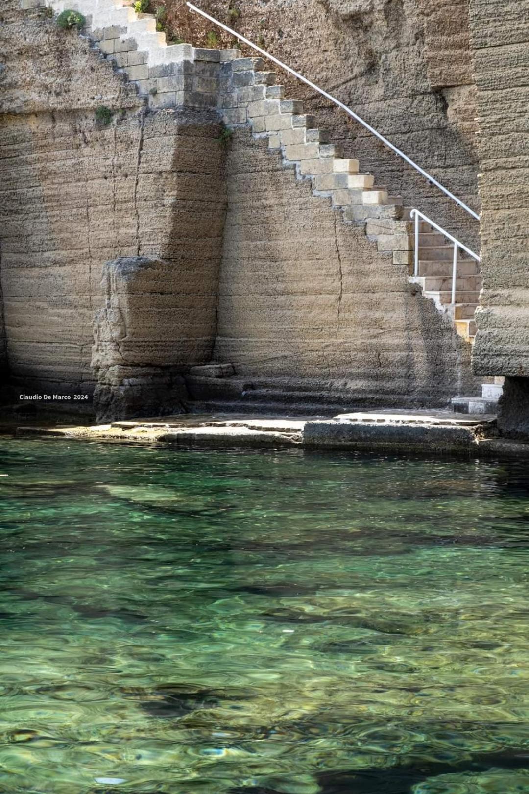Le 2 Vele Bed & Breakfast Cerfignano Bagian luar foto