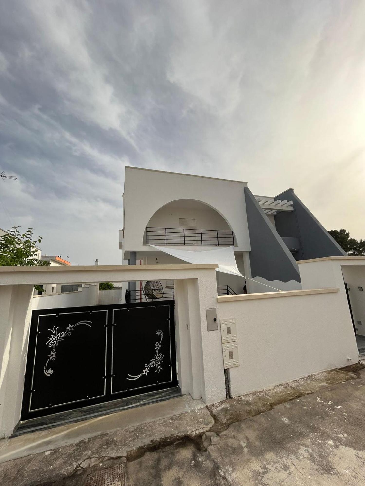 Le 2 Vele Bed & Breakfast Cerfignano Bagian luar foto